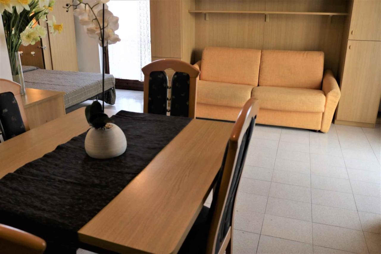 Studio In Lazise/Gardasee 21938 מראה חיצוני תמונה