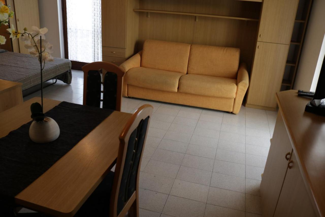 Studio In Lazise/Gardasee 21938 מראה חיצוני תמונה